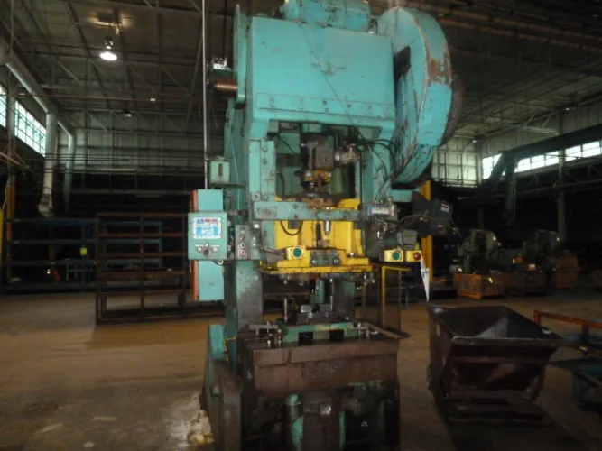 Photo #153 of FORMER ASSETS OF MURRAY LAWNMOWER: OVER 30 PRESSES, FABRICATION, GIGANTIC WIRE CUT-OFFS, MACHINE TOOLS, POWDER COAT PAINT LINE, SCRAP & MUCH MORE!