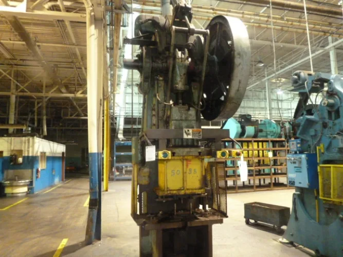 Photo #155 of FORMER ASSETS OF MURRAY LAWNMOWER: OVER 30 PRESSES, FABRICATION, GIGANTIC WIRE CUT-OFFS, MACHINE TOOLS, POWDER COAT PAINT LINE, SCRAP & MUCH MORE!