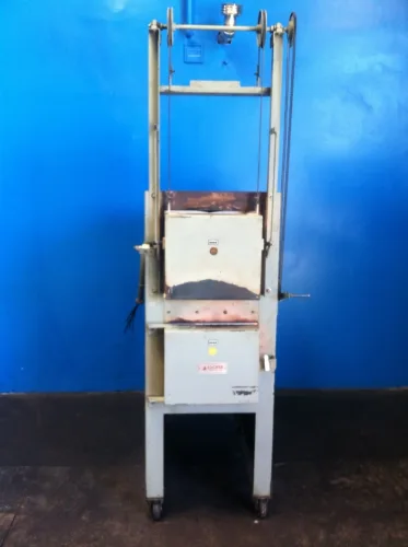 Photo #9 of LOW RESERVE EBAY SALE! DRILL PRESS, GENERATOR, BANDSAW, ELECTRIC OVENS, STORAGE CABINETS, NOTCHERS, PAN BRAKES HYDRAULIC PUNCH AND MUCH MORE!