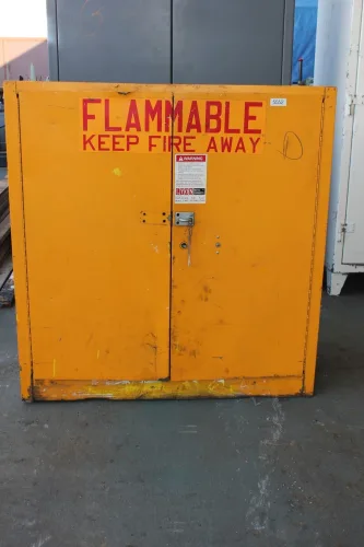 Photo #17 of LOW RESERVE EBAY SALE! DRILL PRESS, GENERATOR, BANDSAW, ELECTRIC OVENS, STORAGE CABINETS, NOTCHERS, PAN BRAKES HYDRAULIC PUNCH AND MUCH MORE!