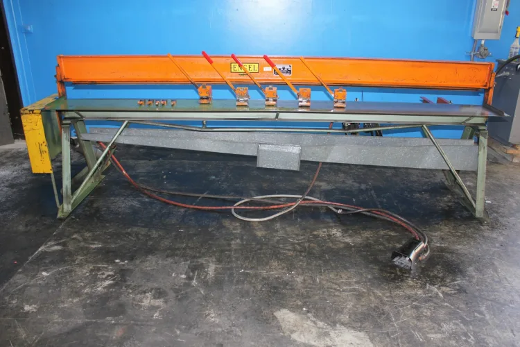 Photo #23 of LOW RESERVE EBAY SALE! DRILL PRESS, GENERATOR, BANDSAW, ELECTRIC OVENS, STORAGE CABINETS, NOTCHERS, PAN BRAKES HYDRAULIC PUNCH AND MUCH MORE!