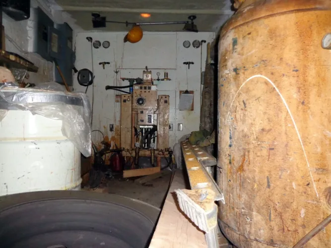 Photo #20 of 3-SALES IN ONE TIMED EVENT: 
	#1: BANKRUPTCY ASSETS OF THERMAL COATINGS, INSULATION & CRANE SERVICE, 
	#2: BY ORDER OF SECURED CREDITOR, BOB'S MATERIALS & 
	#3: ASSETS EXCESS TO ONGOING PRODUCTION OF OAKCRAFT