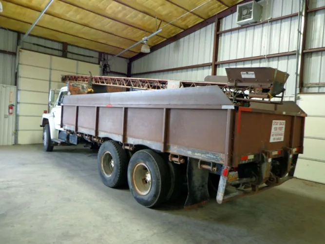 Photo #26 of 3-SALES IN ONE TIMED EVENT: 
	#1: BANKRUPTCY ASSETS OF THERMAL COATINGS, INSULATION & CRANE SERVICE, 
	#2: BY ORDER OF SECURED CREDITOR, BOB'S MATERIALS & 
	#3: ASSETS EXCESS TO ONGOING PRODUCTION OF OAKCRAFT