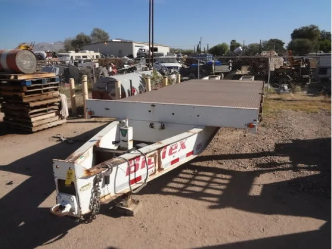 Photo #28 of 3-SALES IN ONE TIMED EVENT: 
	#1: BANKRUPTCY ASSETS OF THERMAL COATINGS, INSULATION & CRANE SERVICE, 
	#2: BY ORDER OF SECURED CREDITOR, BOB'S MATERIALS & 
	#3: ASSETS EXCESS TO ONGOING PRODUCTION OF OAKCRAFT