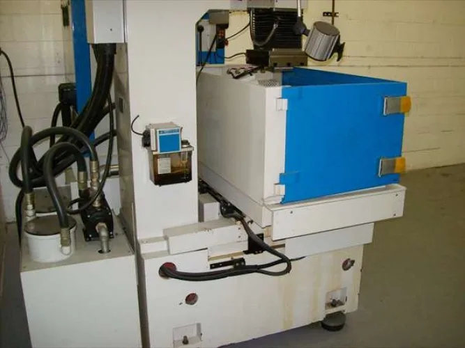Photo #5 of NO RESERVE EBAY SALE! 75 AMPS EDM SOLUTIONS CNC EDM MACHINE (SINKER TYPE) & 618 CFM GARDNER DENVER ELECTRA ROTARY SCREW AIR COMPRESSOR