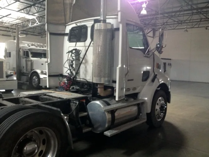 Photo #55 of BANKRUPTCY OF KLC TRANSPORTATION, INC. - 13 LATE MODEL SEMI-TRUCKS: (8) 2005 - 2007 PETERBILT, (4) 2007 VOLVO & (1) 2006 STERLING