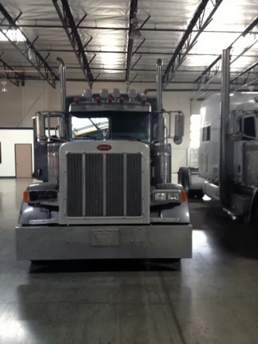 Photo #57 of BANKRUPTCY OF KLC TRANSPORTATION, INC. - 13 LATE MODEL SEMI-TRUCKS: (8) 2005 - 2007 PETERBILT, (4) 2007 VOLVO & (1) 2006 STERLING