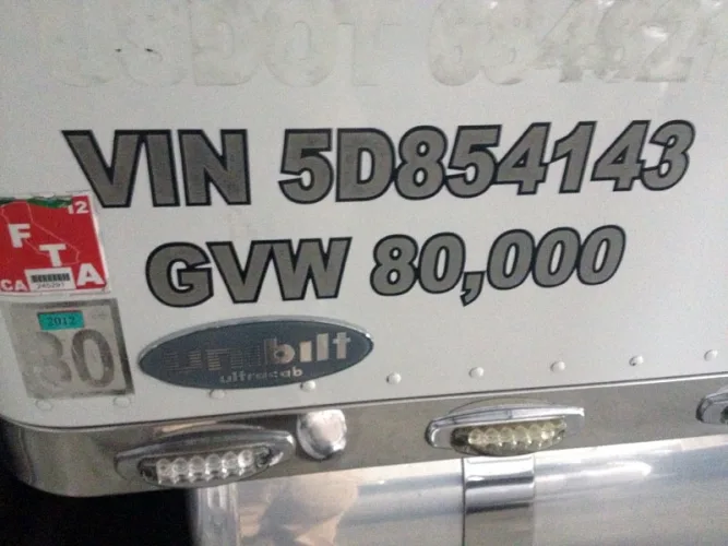 Photo #76 of BANKRUPTCY OF KLC TRANSPORTATION, INC. - 13 LATE MODEL SEMI-TRUCKS: (8) 2005 - 2007 PETERBILT, (4) 2007 VOLVO & (1) 2006 STERLING