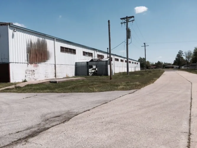 Photo #25 of REAL ESTATE FORMERLY OF AMERICAN CASUAL FURNITURE - 133,000 SQ. FT. WAREHOUSE/INDUSTRIAL BUILDING