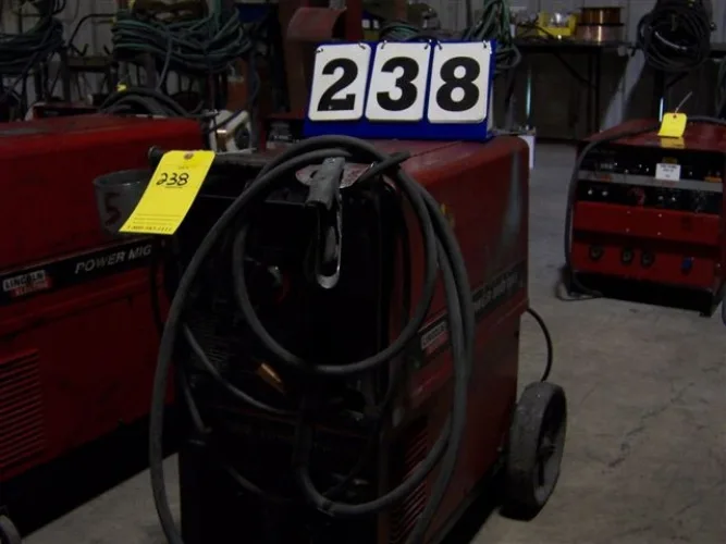 Photo #245 of SURPLUS ASSETS OF NUCON STEEL: PRESS BRAKE, ROLLFORMER, SHEAR, WELDERS, PLASMA CUTTERS, ROLLING STOCK, OFFICE FURNITURE & MUCH MORE!