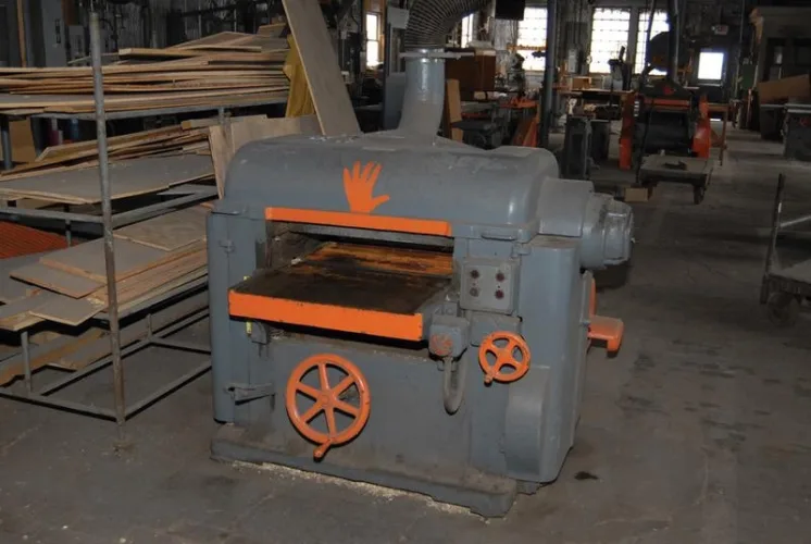 Photo #8 of DAY 2 OF 4-DAY AUCTION, OVER 5,000 LOTS: LIQUIDATION OF ASSETS OF RG STEEL WARREN