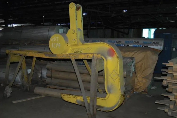 Photo #21 of DAY 3 OF 4-DAY AUCTION, OVER 5,000 LOTS: LIQUIDATION OF ASSETS OF RG STEEL WARREN