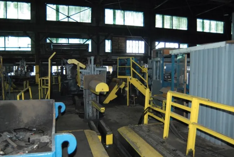 Photo #28 of DAY 3 OF 4-DAY AUCTION, OVER 5,000 LOTS: LIQUIDATION OF ASSETS OF RG STEEL WARREN