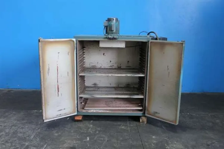 Photo #1 of NO RESERVE EBAY AUCTIONS: 
ELECTRIC OVENS, POWER & HAND NOTHCERS, POWER SHEAR, TIG & HAND WELDERS,  STORAGE CABINETS 7 MORE!