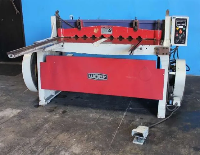 Photo #13 of NO RESERVE EBAY AUCTIONS: 
ELECTRIC OVENS, POWER & HAND NOTHCERS, POWER SHEAR, TIG & HAND WELDERS,  STORAGE CABINETS 7 MORE!