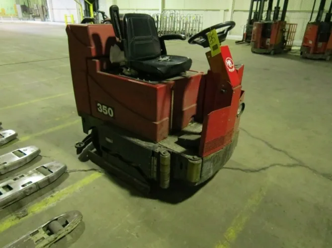 Photo #5 of PERSONALIZED DISTRIBUTION SYSTEMS, MATERIAL HANDLING EQUIPMENT INCLUDING: (27) REFRIGERATED TRAILERS, FORKLIFTS, PALLET JACKS & MORE