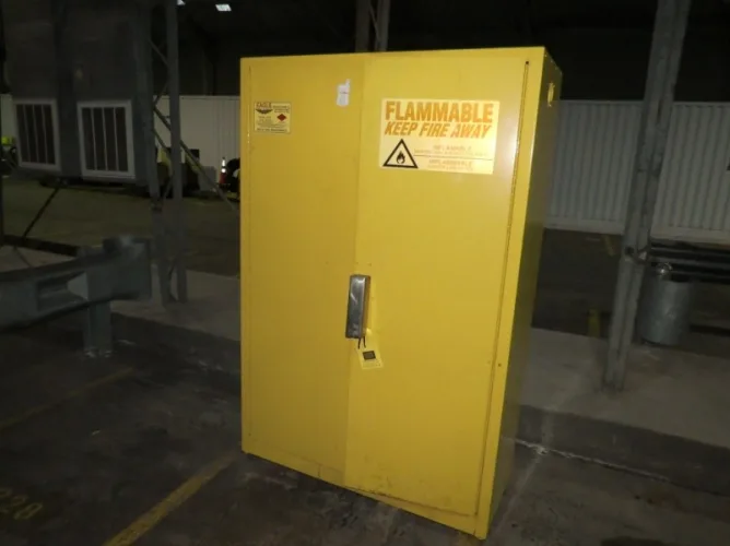 Photo #15 of PERSONALIZED DISTRIBUTION SYSTEMS, MATERIAL HANDLING EQUIPMENT INCLUDING: (27) REFRIGERATED TRAILERS, FORKLIFTS, PALLET JACKS & MORE