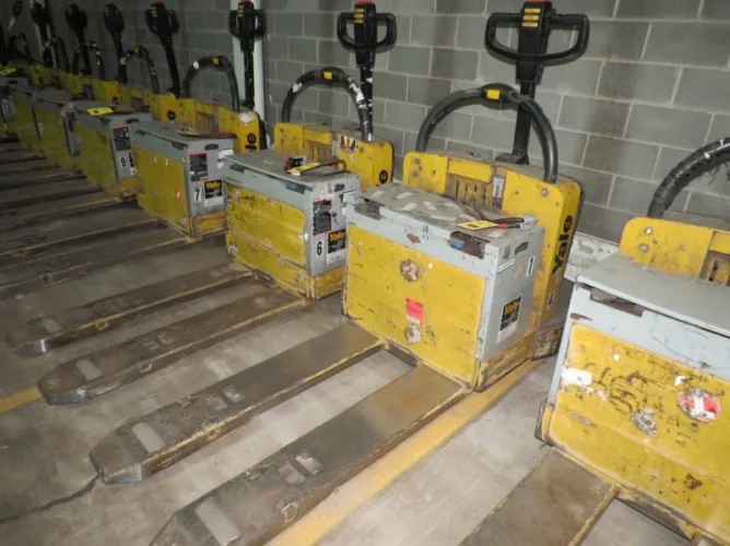 Photo #54 of PERSONALIZED DISTRIBUTION SYSTEMS, MATERIAL HANDLING EQUIPMENT INCLUDING: (27) REFRIGERATED TRAILERS, FORKLIFTS, PALLET JACKS & MORE