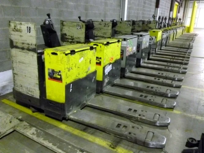 Photo #57 of PERSONALIZED DISTRIBUTION SYSTEMS, MATERIAL HANDLING EQUIPMENT INCLUDING: (27) REFRIGERATED TRAILERS, FORKLIFTS, PALLET JACKS & MORE