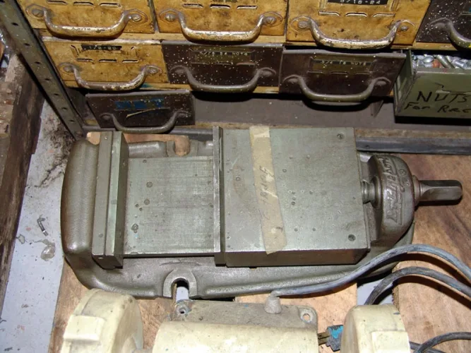 Photo #124 of ASSETS NO LONGER REQUIRED FOR THE ONGOING OPERATION OF DECIMAL ENGINEERING: HI TECH FABRICATION - EDM AND MACHINE SHOP EQUIPMENT