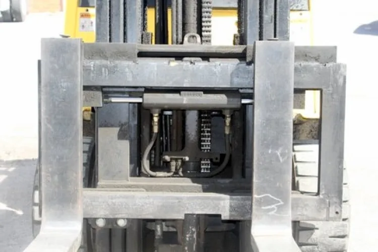 Photo #6 of (4) 1999-2004 HYSTER 5,300 LBS TO 11,000 LBS CAPACITY PROPANE FORKLIFTS