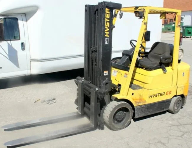 Photo #8 of (4) 1999-2004 HYSTER 5,300 LBS TO 11,000 LBS CAPACITY PROPANE FORKLIFTS