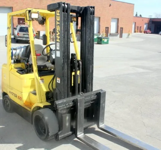 Photo #9 of (4) 1999-2004 HYSTER 5,300 LBS TO 11,000 LBS CAPACITY PROPANE FORKLIFTS