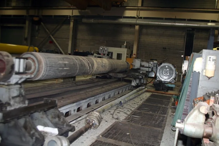 Photo #24 of DAY 1 OF 2 DAY AUCTION: FORMERLY OF VERSO PAPER - SARTELL MILL, ONE MILLION SQUARE FOOT PAPER MANUFACTURING FACILITY, OVER 2500 LOTS INCLUDING:  PAPERMAKING EQUIPMENT, MACHINE SHOP & ROLL MAKING, FABRICATION, HUGE LABORATORY, OVERHEAD CRANES, PLANT
