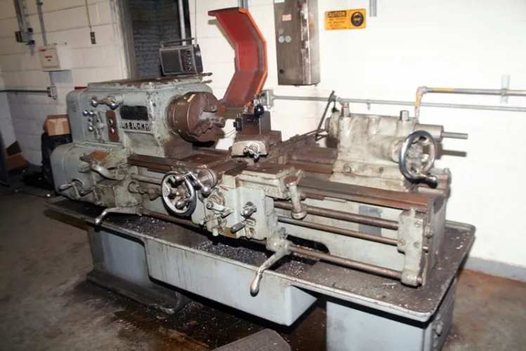 Photo #42 of DAY 1 OF 2 DAY AUCTION: FORMERLY OF VERSO PAPER - SARTELL MILL, ONE MILLION SQUARE FOOT PAPER MANUFACTURING FACILITY, OVER 2500 LOTS INCLUDING:  PAPERMAKING EQUIPMENT, MACHINE SHOP & ROLL MAKING, FABRICATION, HUGE LABORATORY, OVERHEAD CRANES, PLANT