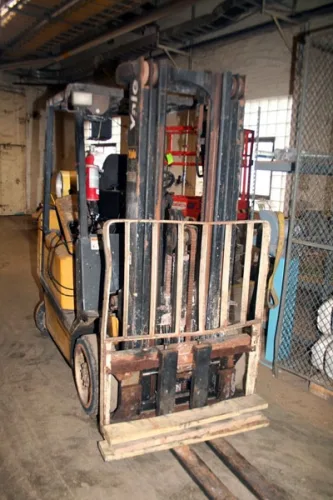 Photo #82 of DAY 1 OF 2 DAY AUCTION: FORMERLY OF VERSO PAPER - SARTELL MILL, ONE MILLION SQUARE FOOT PAPER MANUFACTURING FACILITY, OVER 2500 LOTS INCLUDING:  PAPERMAKING EQUIPMENT, MACHINE SHOP & ROLL MAKING, FABRICATION, HUGE LABORATORY, OVERHEAD CRANES, PLANT