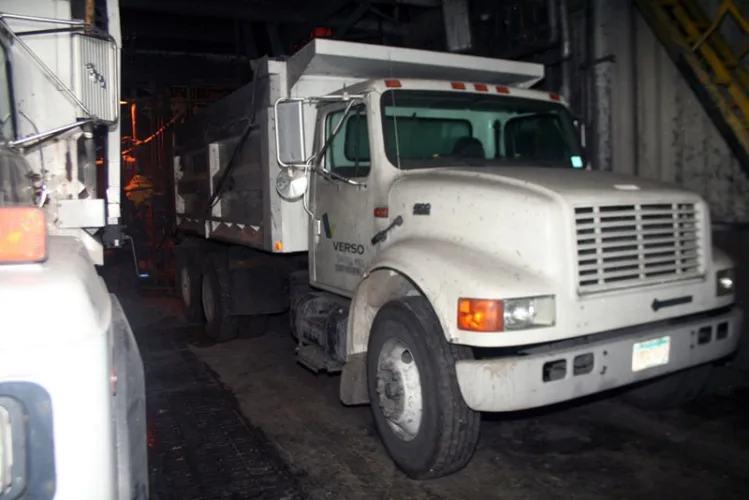 Photo #87 of DAY 1 OF 2 DAY AUCTION: FORMERLY OF VERSO PAPER - SARTELL MILL, ONE MILLION SQUARE FOOT PAPER MANUFACTURING FACILITY, OVER 2500 LOTS INCLUDING:  PAPERMAKING EQUIPMENT, MACHINE SHOP & ROLL MAKING, FABRICATION, HUGE LABORATORY, OVERHEAD CRANES, PLANT