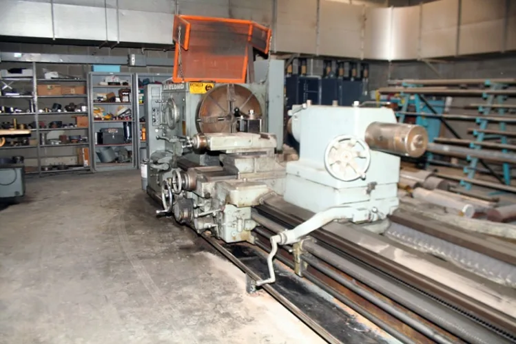 Photo #107 of DAY 1 OF 2 DAY AUCTION: FORMERLY OF VERSO PAPER - SARTELL MILL, ONE MILLION SQUARE FOOT PAPER MANUFACTURING FACILITY, OVER 2500 LOTS INCLUDING:  PAPERMAKING EQUIPMENT, MACHINE SHOP & ROLL MAKING, FABRICATION, HUGE LABORATORY, OVERHEAD CRANES, PLANT