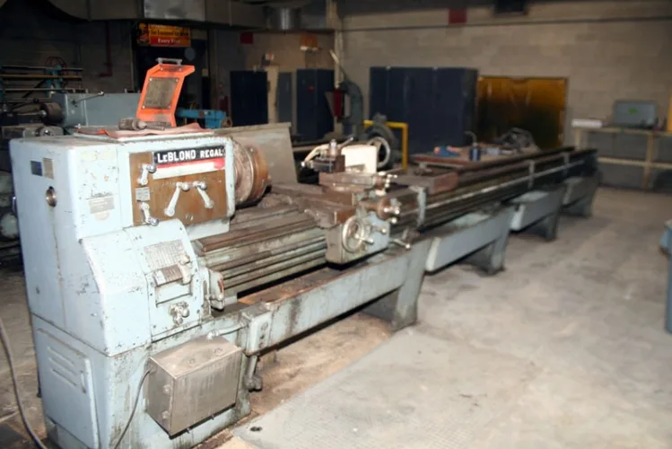 Photo #109 of DAY 1 OF 2 DAY AUCTION: FORMERLY OF VERSO PAPER - SARTELL MILL, ONE MILLION SQUARE FOOT PAPER MANUFACTURING FACILITY, OVER 2500 LOTS INCLUDING:  PAPERMAKING EQUIPMENT, MACHINE SHOP & ROLL MAKING, FABRICATION, HUGE LABORATORY, OVERHEAD CRANES, PLANT