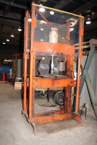 Photo #134 of DAY 1 OF 2 DAY AUCTION: FORMERLY OF VERSO PAPER - SARTELL MILL, ONE MILLION SQUARE FOOT PAPER MANUFACTURING FACILITY, OVER 2500 LOTS INCLUDING:  PAPERMAKING EQUIPMENT, MACHINE SHOP & ROLL MAKING, FABRICATION, HUGE LABORATORY, OVERHEAD CRANES, PLANT