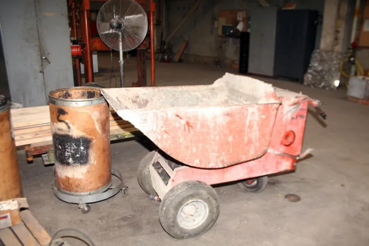 Photo #137 of DAY 1 OF 2 DAY AUCTION: FORMERLY OF VERSO PAPER - SARTELL MILL, ONE MILLION SQUARE FOOT PAPER MANUFACTURING FACILITY, OVER 2500 LOTS INCLUDING:  PAPERMAKING EQUIPMENT, MACHINE SHOP & ROLL MAKING, FABRICATION, HUGE LABORATORY, OVERHEAD CRANES, PLANT
