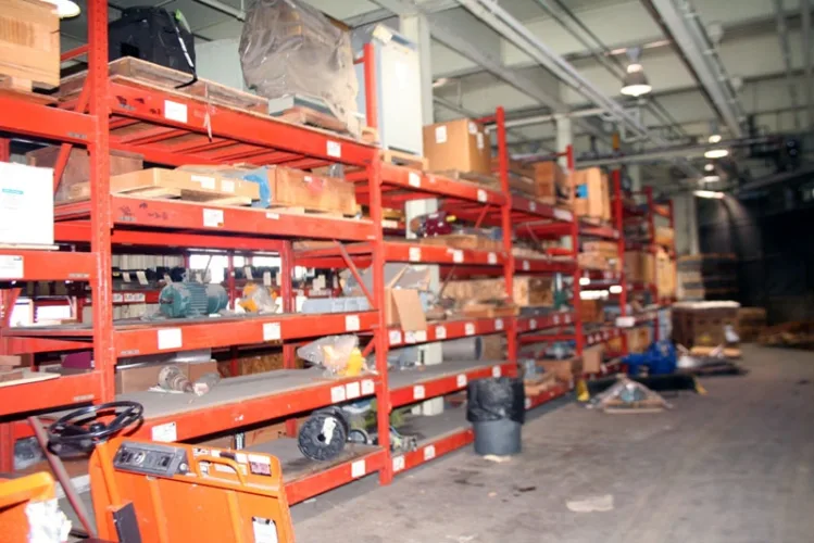 Photo #183 of DAY 1 OF 2 DAY AUCTION: FORMERLY OF VERSO PAPER - SARTELL MILL, ONE MILLION SQUARE FOOT PAPER MANUFACTURING FACILITY, OVER 2500 LOTS INCLUDING:  PAPERMAKING EQUIPMENT, MACHINE SHOP & ROLL MAKING, FABRICATION, HUGE LABORATORY, OVERHEAD CRANES, PLANT