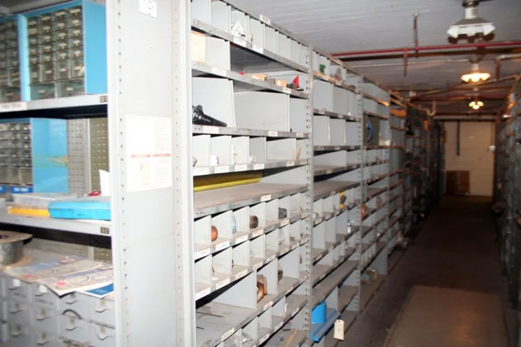 Photo #184 of DAY 1 OF 2 DAY AUCTION: FORMERLY OF VERSO PAPER - SARTELL MILL, ONE MILLION SQUARE FOOT PAPER MANUFACTURING FACILITY, OVER 2500 LOTS INCLUDING:  PAPERMAKING EQUIPMENT, MACHINE SHOP & ROLL MAKING, FABRICATION, HUGE LABORATORY, OVERHEAD CRANES, PLANT