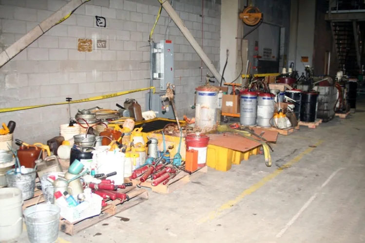 Photo #187 of DAY 1 OF 2 DAY AUCTION: FORMERLY OF VERSO PAPER - SARTELL MILL, ONE MILLION SQUARE FOOT PAPER MANUFACTURING FACILITY, OVER 2500 LOTS INCLUDING:  PAPERMAKING EQUIPMENT, MACHINE SHOP & ROLL MAKING, FABRICATION, HUGE LABORATORY, OVERHEAD CRANES, PLANT