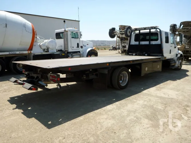 Photo #19 of 2010 & 2011 INTERNATIONAL 4300 EXTRA CAB CAR CARRIERS & 2005 STERLING AT950 TRUCK TRACTOR