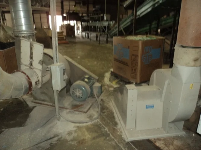 Photo #73 of SALE HAS BEEN CANCELLED - SOLD IN ITS ENTIRETY - FORMERLY OF COLL MATERIALS: COMPLETE POST CONSUMER AND INDUSTRIAL PLASTICS RECYCLING PLANT, INCLUDING PLASTIC FLAKE WASH LINE