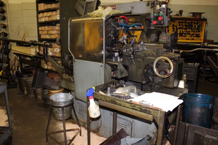 Photo #122 of PLANT CLOSURE OF BT CRELLIN MACHINE SHOP!  ASSET TO INCLUDE: VERTICAL MACHINING CENTERS, CNC TURNING CENTERS, AUTOMATIC SCREW MACHINES, MILLS, LATHES, GRINDERS, AND MUCH MORE!
