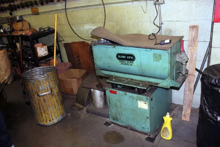 Photo #183 of PLANT CLOSURE OF BT CRELLIN MACHINE SHOP!  ASSET TO INCLUDE: VERTICAL MACHINING CENTERS, CNC TURNING CENTERS, AUTOMATIC SCREW MACHINES, MILLS, LATHES, GRINDERS, AND MUCH MORE!