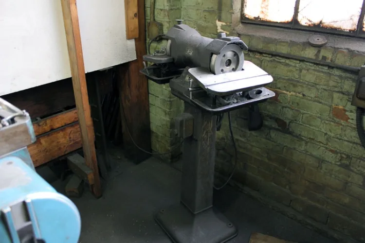 Photo #193 of PLANT CLOSURE OF BT CRELLIN MACHINE SHOP!  ASSET TO INCLUDE: VERTICAL MACHINING CENTERS, CNC TURNING CENTERS, AUTOMATIC SCREW MACHINES, MILLS, LATHES, GRINDERS, AND MUCH MORE!