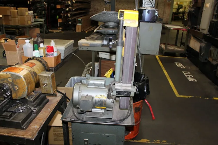 Photo #216 of PLANT CLOSURE OF BT CRELLIN MACHINE SHOP!  ASSET TO INCLUDE: VERTICAL MACHINING CENTERS, CNC TURNING CENTERS, AUTOMATIC SCREW MACHINES, MILLS, LATHES, GRINDERS, AND MUCH MORE!