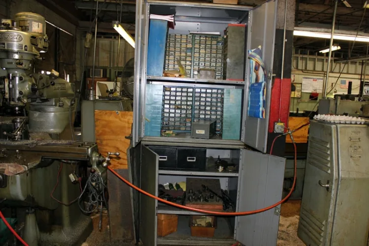 Photo #232 of PLANT CLOSURE OF BT CRELLIN MACHINE SHOP!  ASSET TO INCLUDE: VERTICAL MACHINING CENTERS, CNC TURNING CENTERS, AUTOMATIC SCREW MACHINES, MILLS, LATHES, GRINDERS, AND MUCH MORE!