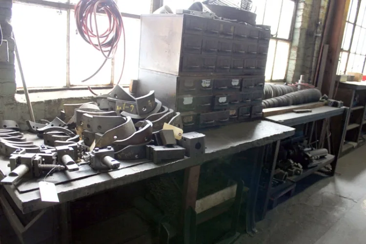 Photo #255 of PLANT CLOSURE OF BT CRELLIN MACHINE SHOP!  ASSET TO INCLUDE: VERTICAL MACHINING CENTERS, CNC TURNING CENTERS, AUTOMATIC SCREW MACHINES, MILLS, LATHES, GRINDERS, AND MUCH MORE!
