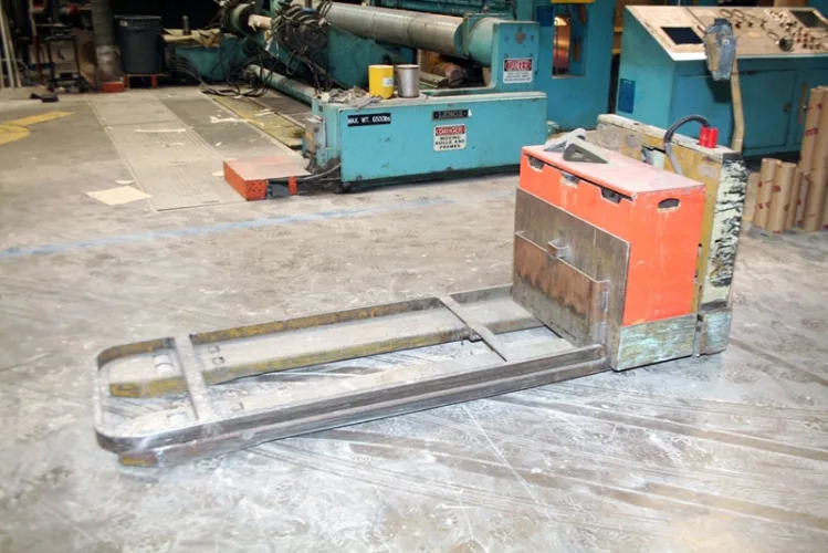 Photo #161 of DAY 2 OF 2 DAY AUCTION: FORMERLY OF VERSO PAPER - SARTELL MILL, ONE MILLION SQUARE FOOT PAPER MANUFACTURING FACILITY, OVER 2500 LOTS INCLUDING:  PAPERMAKING EQUIPMENT, MACHINE SHOP & ROLL MAKING, FABRICATION, HUGE LABORATORY, OVERHEAD CRANES, PLANT