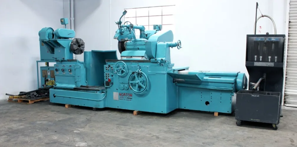 Photo #1 of 3-DAY GLOBAL ONLINE AUCTION: SURPLUS TO MAJOR AEROSPACE COMPANY: NORTON GAP BED STRUT CYLINDRICAL GRINDER