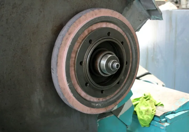 Photo #8 of 3-DAY GLOBAL ONLINE AUCTION: SURPLUS TO MAJOR AEROSPACE COMPANY: NORTON GAP BED STRUT CYLINDRICAL GRINDER