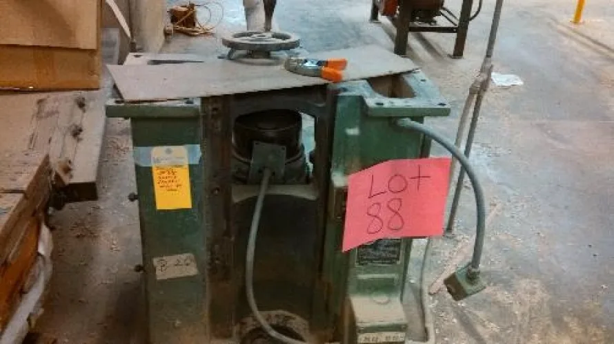 Photo #30 of LINWOOD FURNITURE FACTORY MACHINERY, INCLUDING: DIEHL RIPSAW, ROSENQUIST E100 ELECTRO-FLOW, SHODA CNC ROUTER, MATTISON TURNING LATHE, B. M. ROOT HYDRAULIC MULTI-HEAD BORING MACHINE & MUCH MORE...